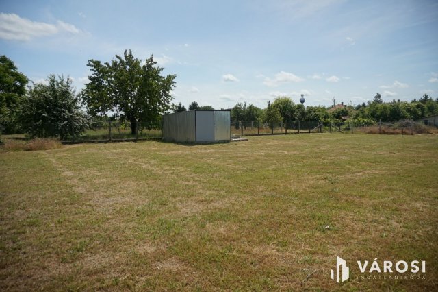 Eladó telek, Pusztavacson 8.5 M Ft / költözzbe.hu
