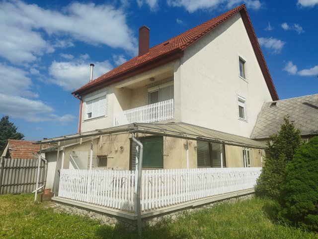 Eladó családi ház, Szikszón 58 M Ft, 4 szobás