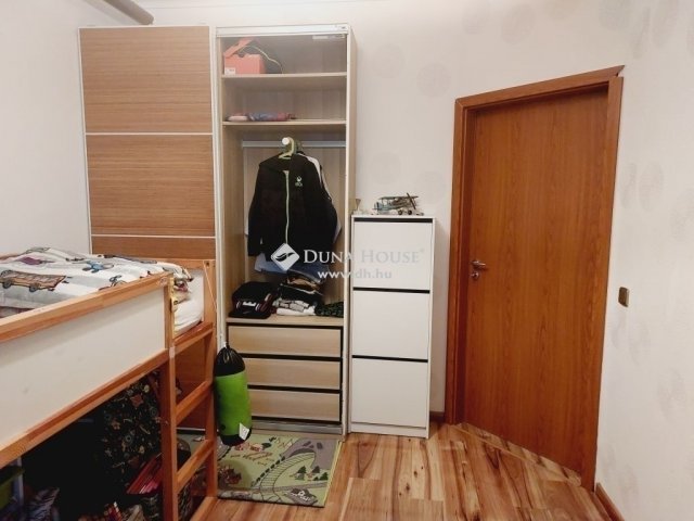 Eladó téglalakás, Budapesten, X. kerületben 85 M Ft, 3+1 szobás