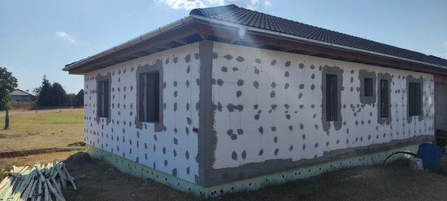 Eladó családi ház, Kecskeméten 66 M Ft, 3 szobás