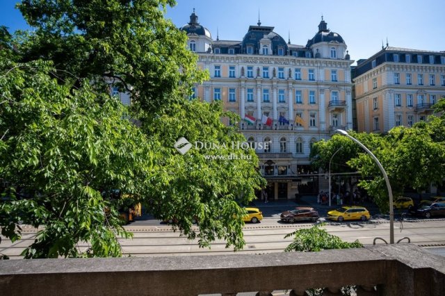 Eladó téglalakás, Budapesten, VII. kerületben 84.84 M Ft