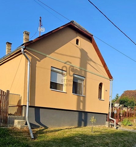 Eladó családi ház, Mezőkomáromban 19.9 M Ft, 3 szobás