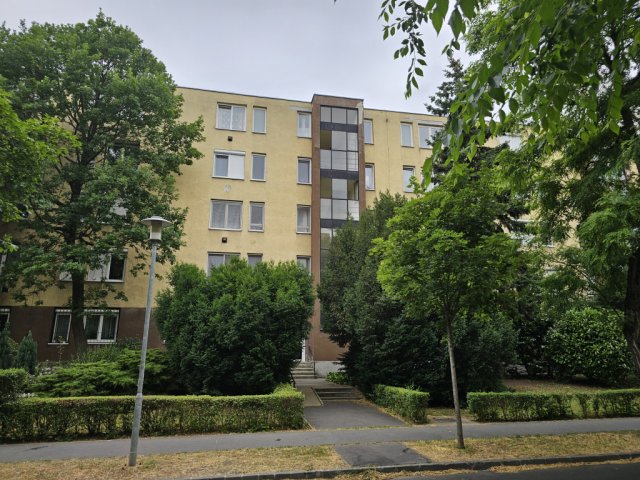 Eladó téglalakás, Budapesten, X. kerületben 44 M Ft, 2 szobás