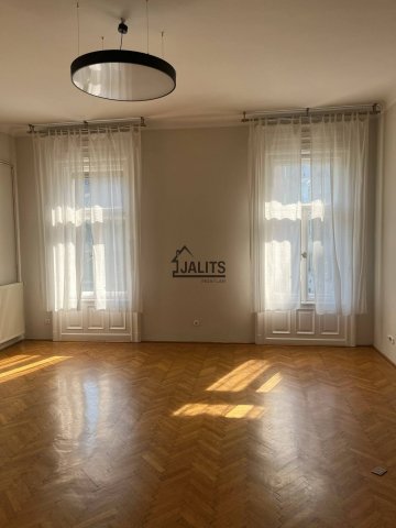 Kiadó téglalakás, albérlet, Budapesten, VI. kerületben
