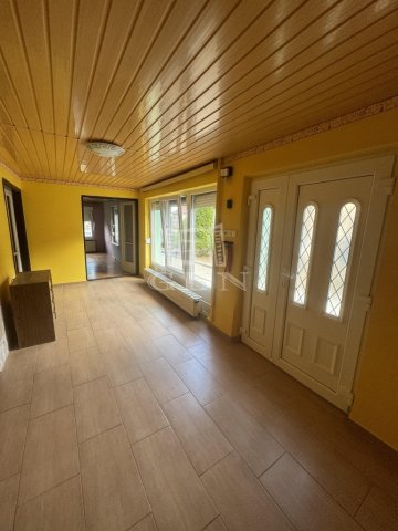 Eladó családi ház, Dunaszekcsőn 21.9 M Ft, 4 szobás