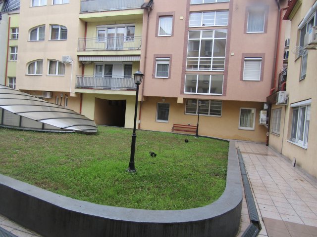 Eladó téglalakás, Debrecenben 49 M Ft, 3 szobás