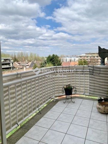 Eladó téglalakás, Budapesten, XIV. kerületben 99 M Ft, 4 szobás