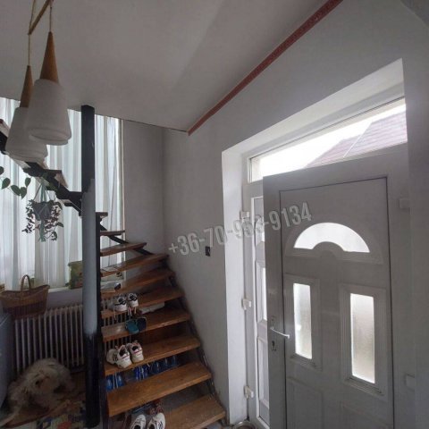 Eladó családi ház, Keszthelyen 59 M Ft, 5 szobás