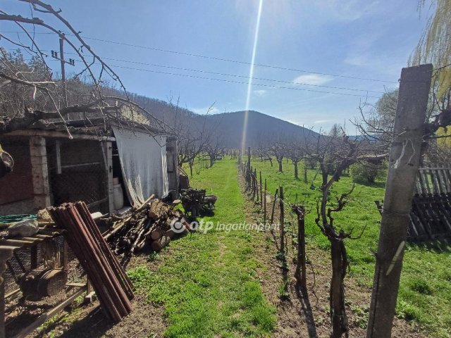 Eladó családi ház, Sirokban, Petőfi úton 61.9 M Ft, 5+1 szobás