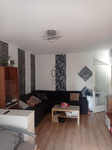 Eladó panellakás, Pécsett 53 M Ft, 2 szobás