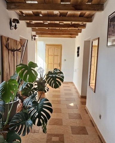 Eladó családi ház, Egerágon 179.99 M Ft, 5 szobás