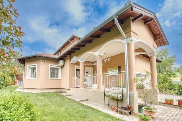 Eladó családi ház, Érden 174.9 M Ft, 6 szobás