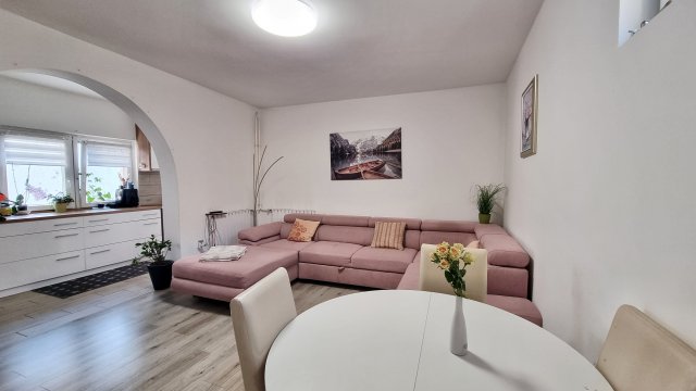 Eladó családi ház, Nyíregyházán 57.5 M Ft, 2 szobás