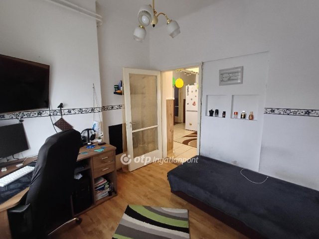 Eladó családi ház, Magyon 19.9 M Ft, 4 szobás