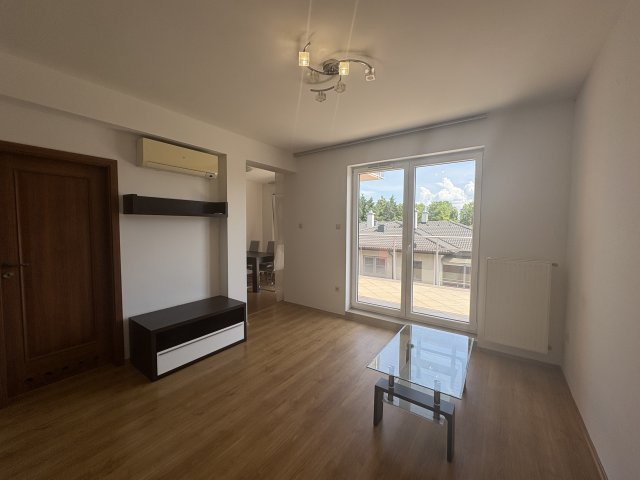 Kiadó téglalakás, albérlet, Győrött 260 E Ft / hó, 3 szobás
