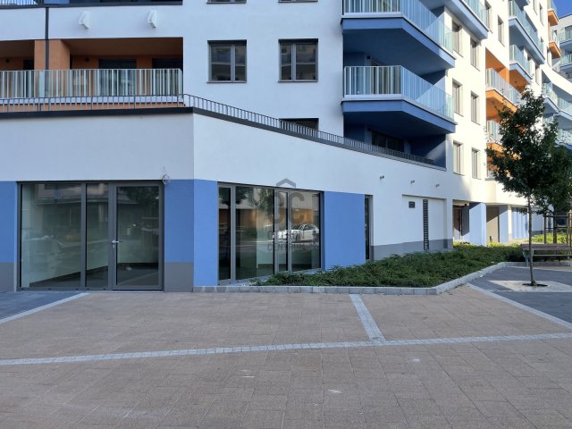 Eladó ipari ingatlan, Budapesten, XIII. kerületben 84.8 M Ft