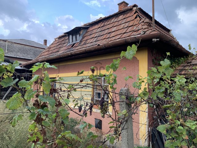Eladó családi ház, Debrecenben 38.9 M Ft, 1 szobás