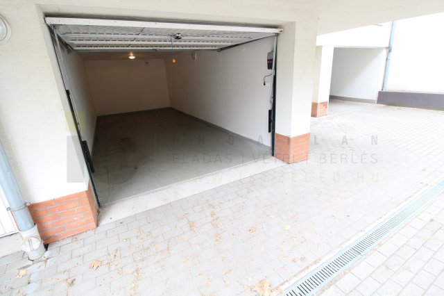 Kiadó garázs, Szegeden 30 E Ft / hó / költözzbe.hu
