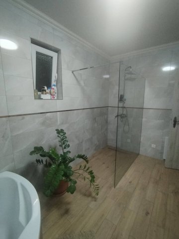 Eladó családi ház, Fóton 155 M Ft, 5 szobás