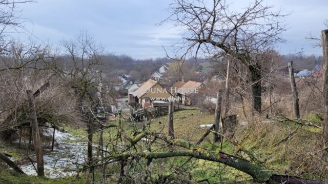 Eladó családi ház, Berkesden 9.8 M Ft, 4 szobás