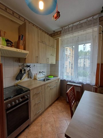 Eladó téglalakás, Salgótarjánban 11.99 M Ft, 2 szobás