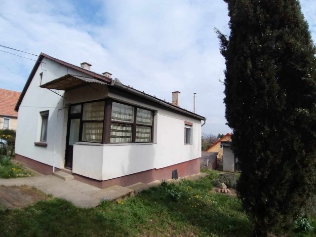 Eladó családi ház, Pomázon, Margaréta utcában 64.9 M Ft