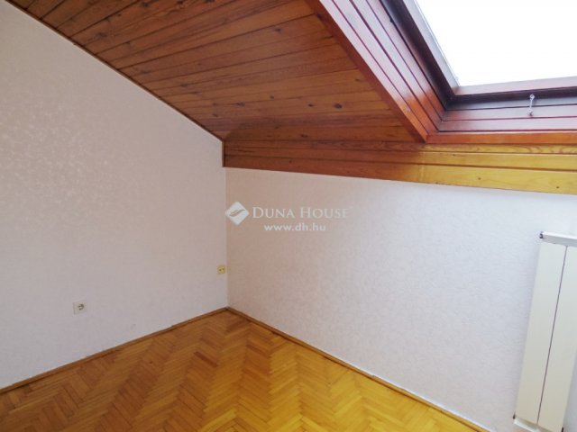 Eladó családi ház, Budapesten, XIV. kerületben 200 M Ft
