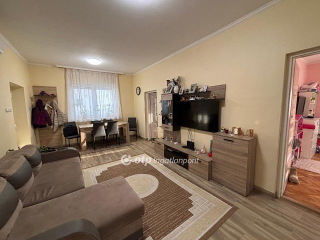 Eladó családi ház, Kisvárdán 49.9 M Ft, 2 szobás
