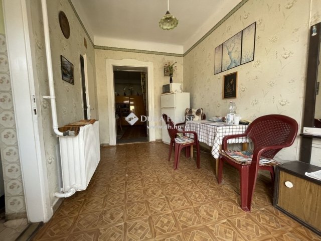 Eladó családi ház, Kecskeméten 35 M Ft, 3 szobás