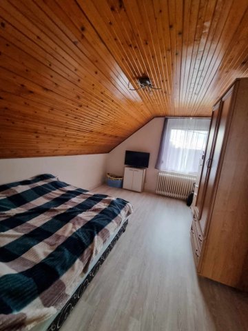 Eladó családi ház, Harkányban 99 M Ft, 6 szobás