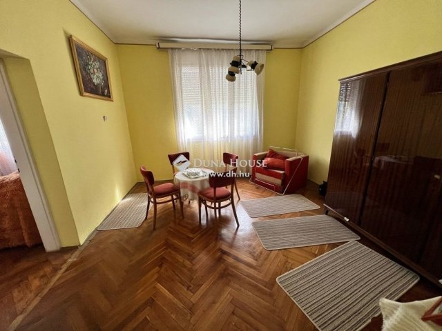 Eladó családi ház, Nagykanizsán 49.9 M Ft, 4 szobás