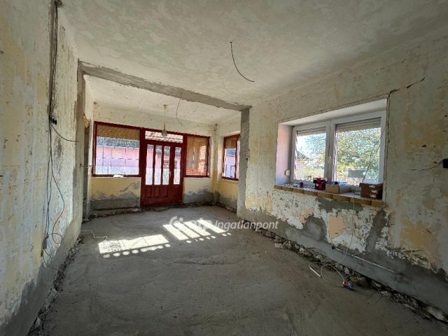 Eladó családi ház, Nyírábrányon 25 M Ft, 2 szobás