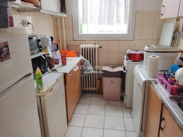 Eladó téglalakás, Budapesten, XX. kerületben 47.9 M Ft, 3 szobás