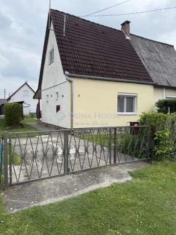 Eladó családi ház, Harkányban 29.9 M Ft, 3 szobás