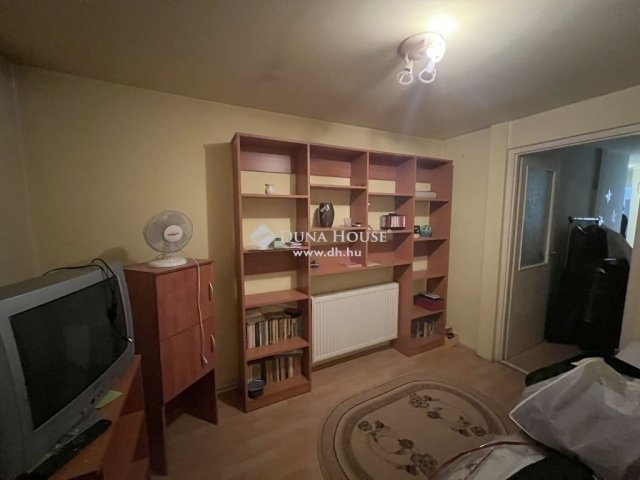 Eladó sorház, Budapesten, XX. kerületben 56.8 M Ft, 5 szobás