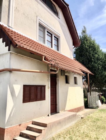 Eladó családi ház, Berettyóújfaluban 99.9 M Ft, 5 szobás