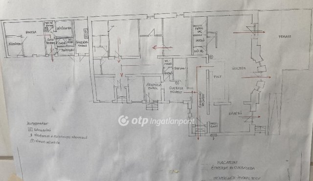 Eladó családi ház, Sajószentpéteren 70 M Ft, 5+4 szobás