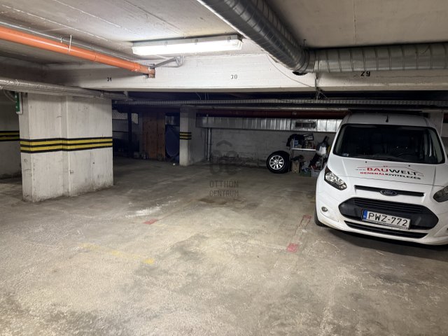 Eladó garázs, Sopronban 8.5 M Ft / költözzbe.hu