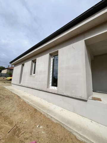 Eladó családi ház, Hajdúsámsonon 77.8 M Ft, 3 szobás