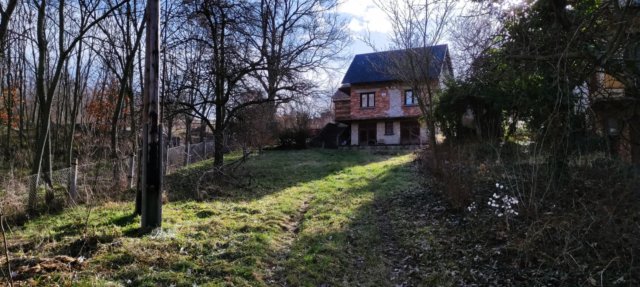 Eladó nyaraló, Oroszlányban 15.9 M Ft, 2 szobás