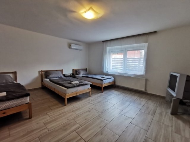 Eladó téglalakás, Adonyban 23.9 M Ft, 1 szobás