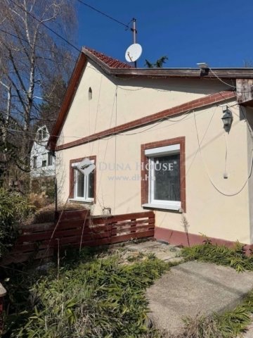Eladó családi ház, Gödöllőn 55 M Ft, 3 szobás