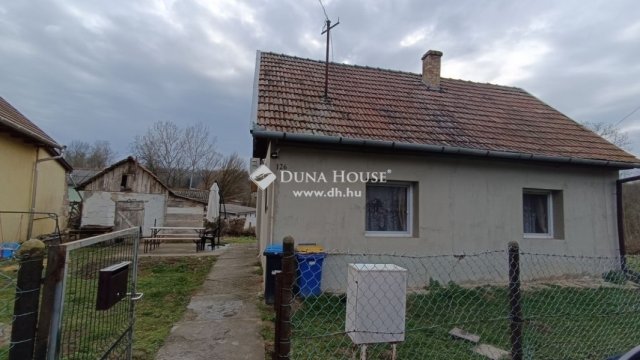 Eladó családi ház, Sülysápon 34.9 M Ft, 2 szobás