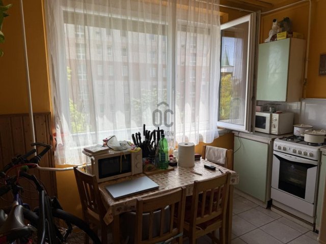Eladó panellakás, Budapesten, XXI. kerületben 65 M Ft, 3 szobás