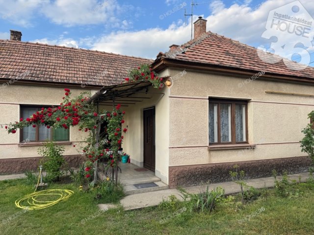 Eladó családi ház, Orgoványon 29 M Ft, 3 szobás