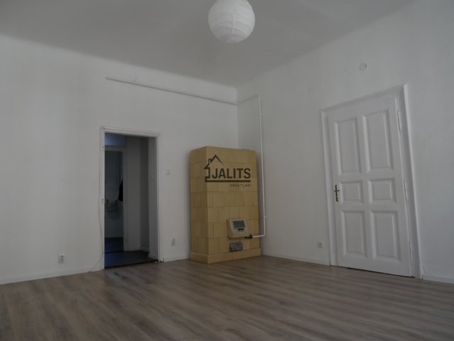 Kiadó téglalakás, albérlet, Budapesten, VII. kerületben