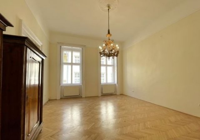Eladó téglalakás, Budapesten, V. kerületben 219 M Ft, 3+1 szobás