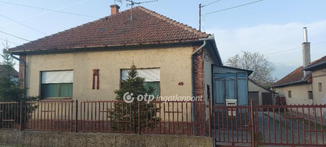 Eladó családi ház, Lakitelken 34.999 M Ft, 3 szobás