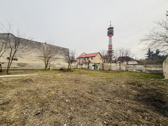 Eladó telek, Cegléden 68 M Ft / költözzbe.hu