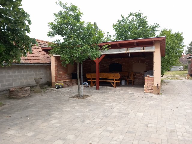 Eladó családi ház, Lajosmizsén 69.9 M Ft, 5 szobás